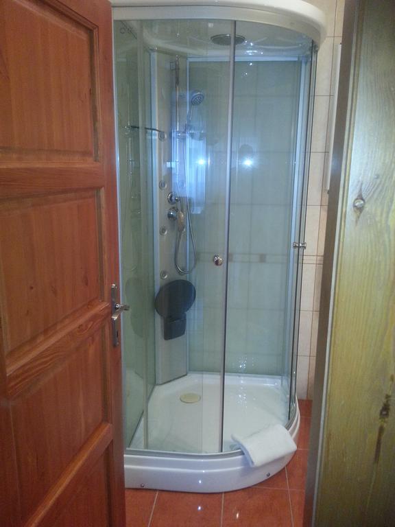 Szinva Apartman 米什科尔茨 外观 照片