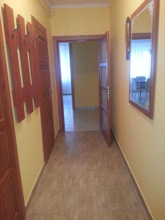 Szinva Apartman 米什科尔茨 外观 照片
